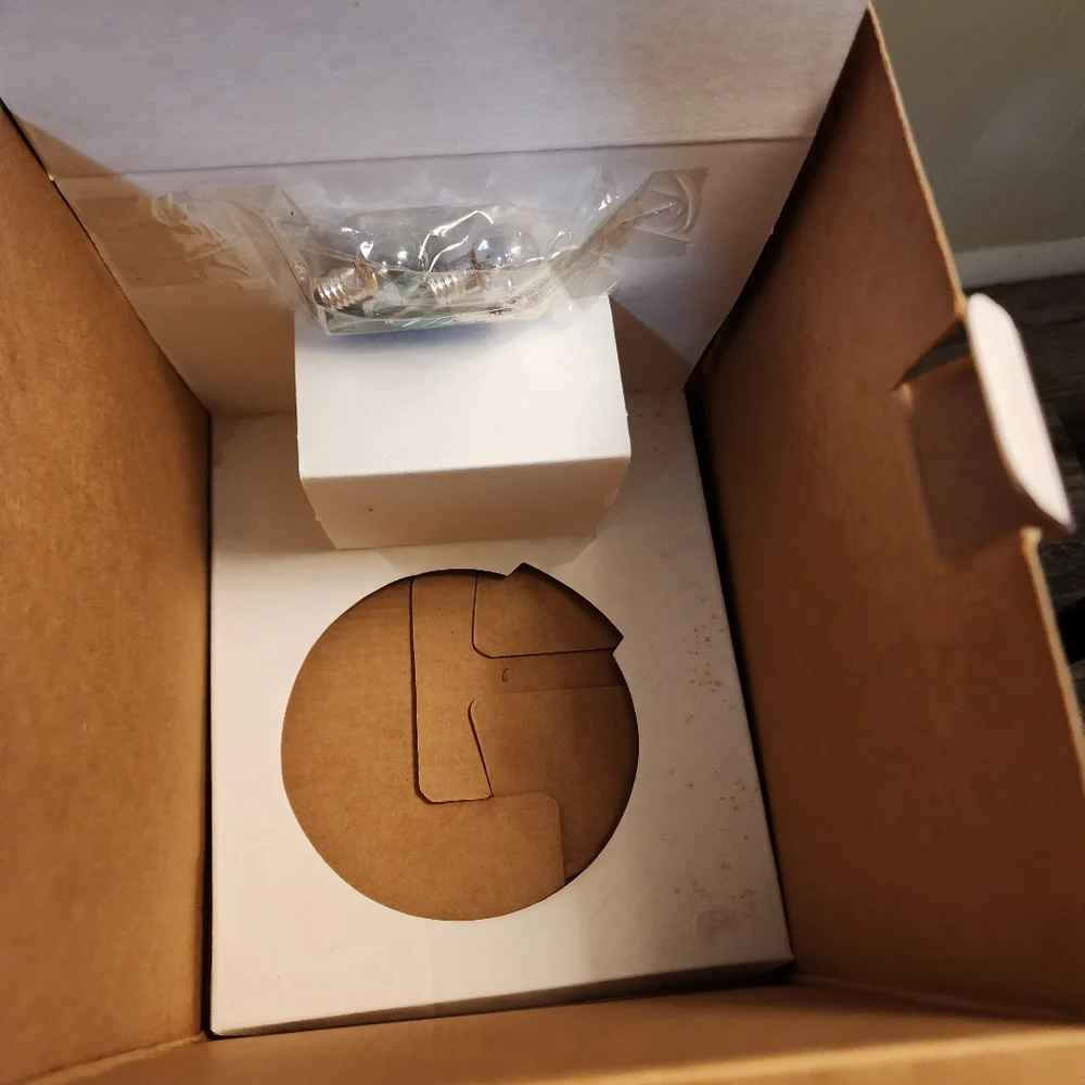 (Rare) HomeTrends Shadow Art Clock (NEW) in Box